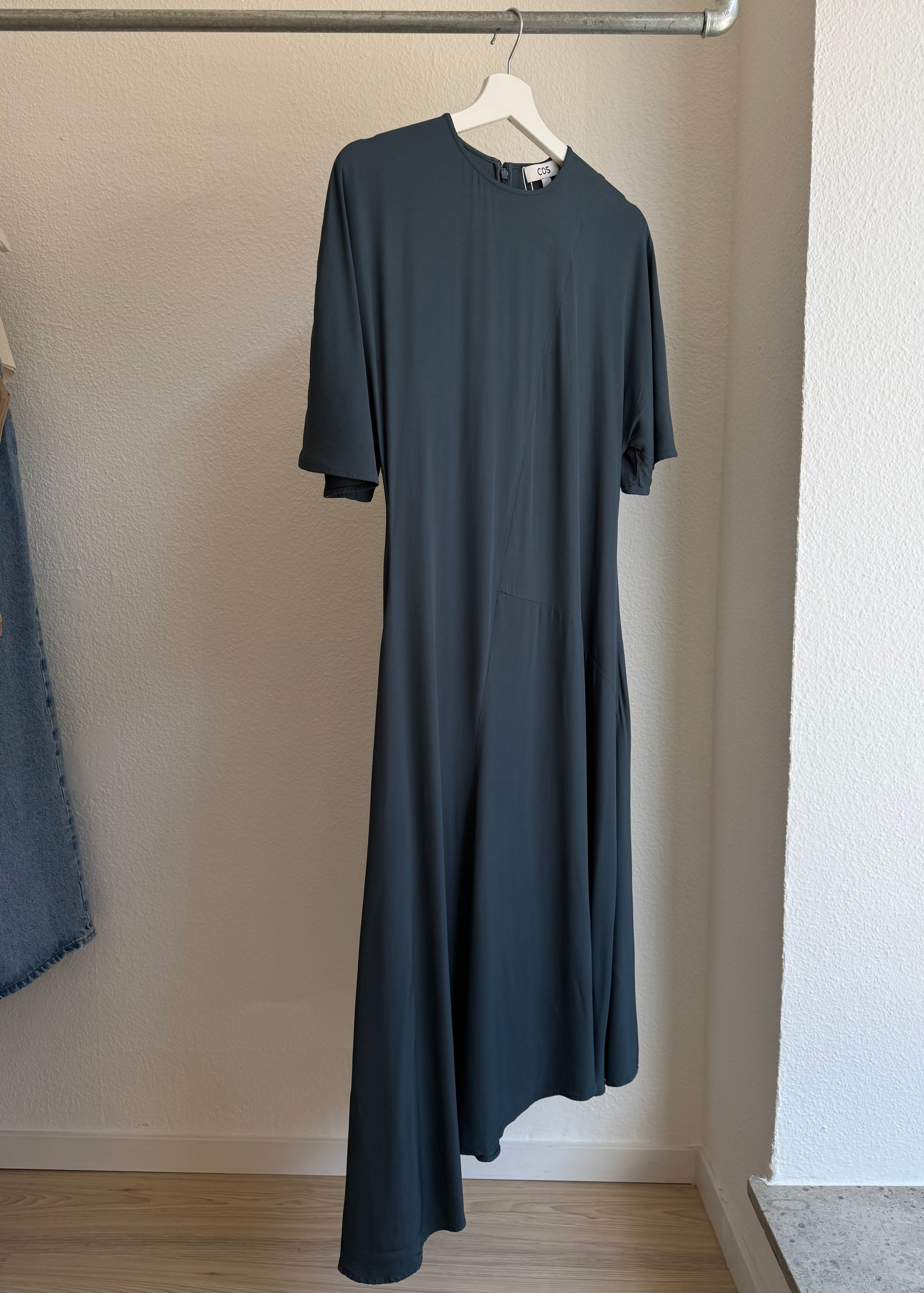 COS Kleid