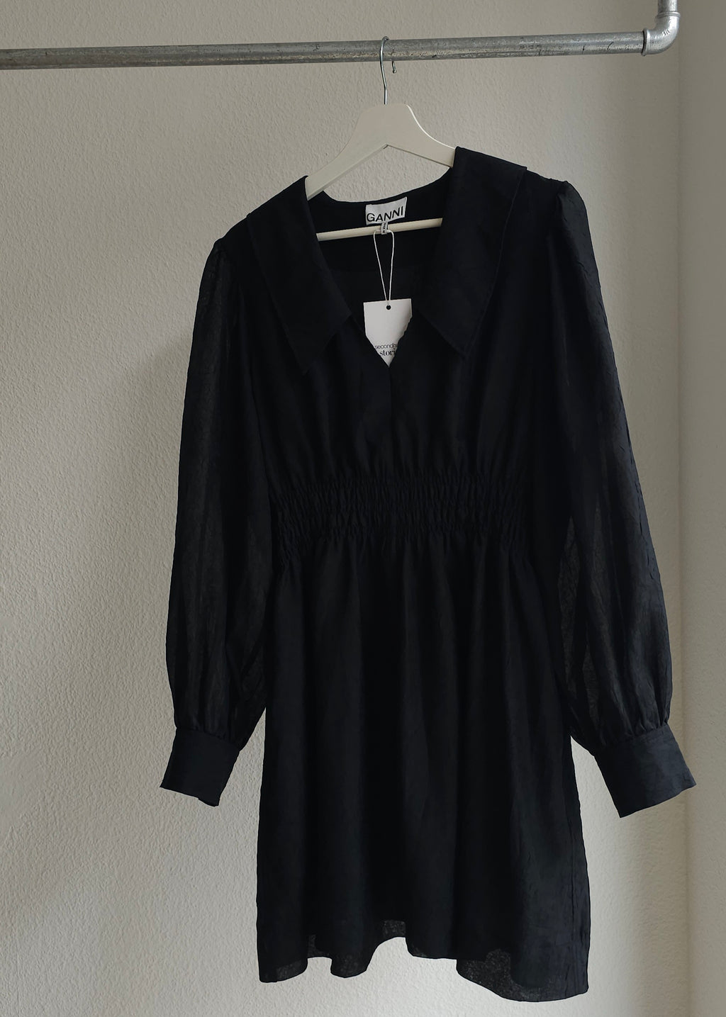 GANNI Kleid transparente Ärmel