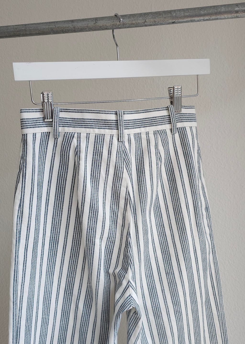 & OTHER STORIES Hose