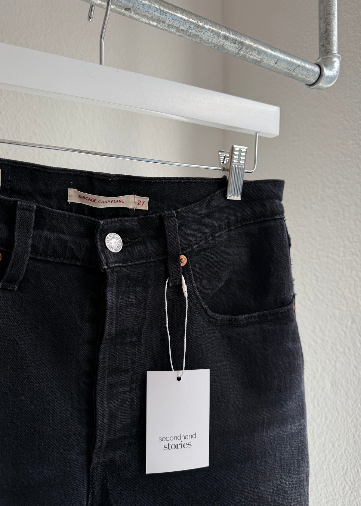 LEVI'S Ribcage Crop Flare Jeans