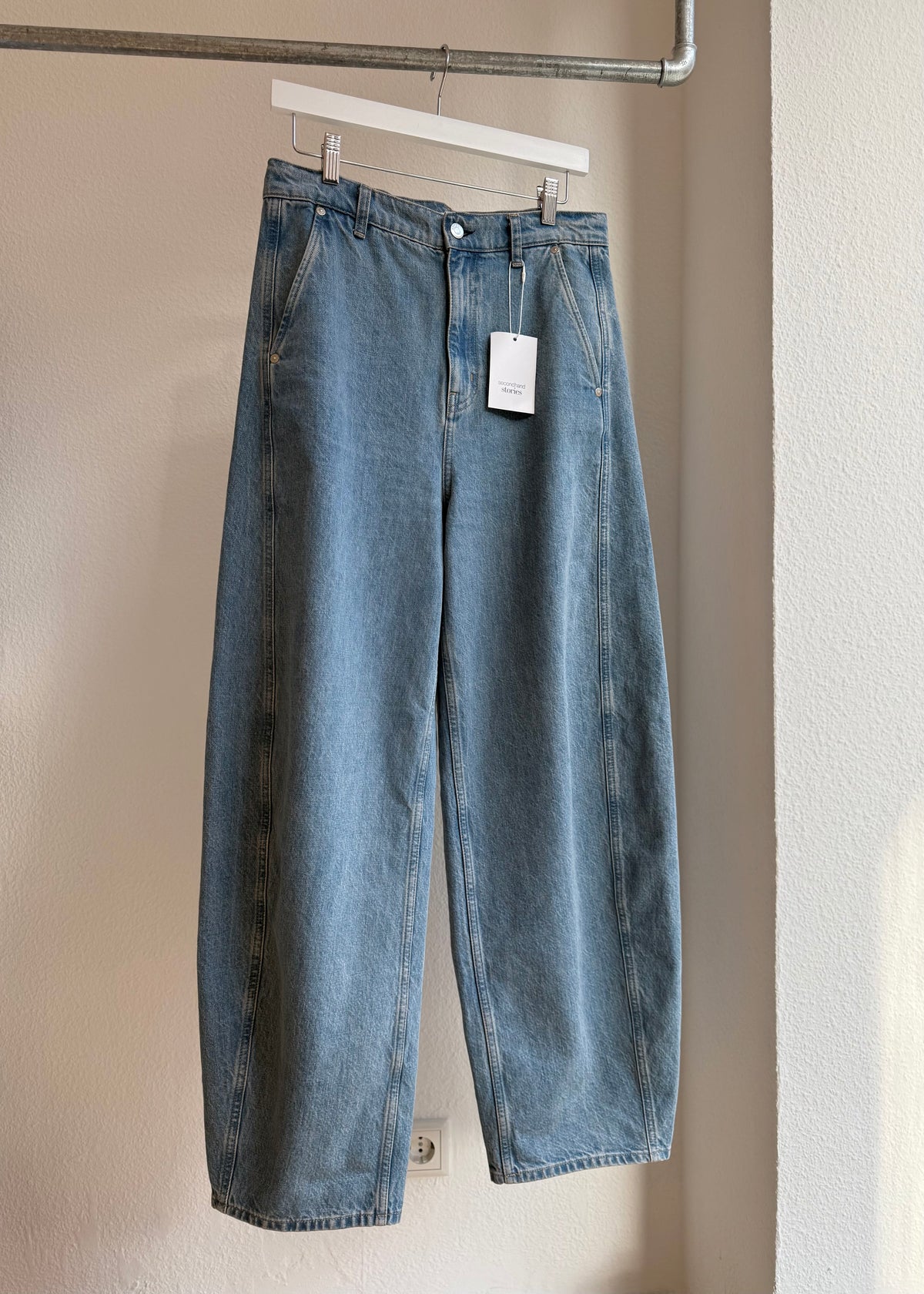 ARKET Barrel Leg Jeans