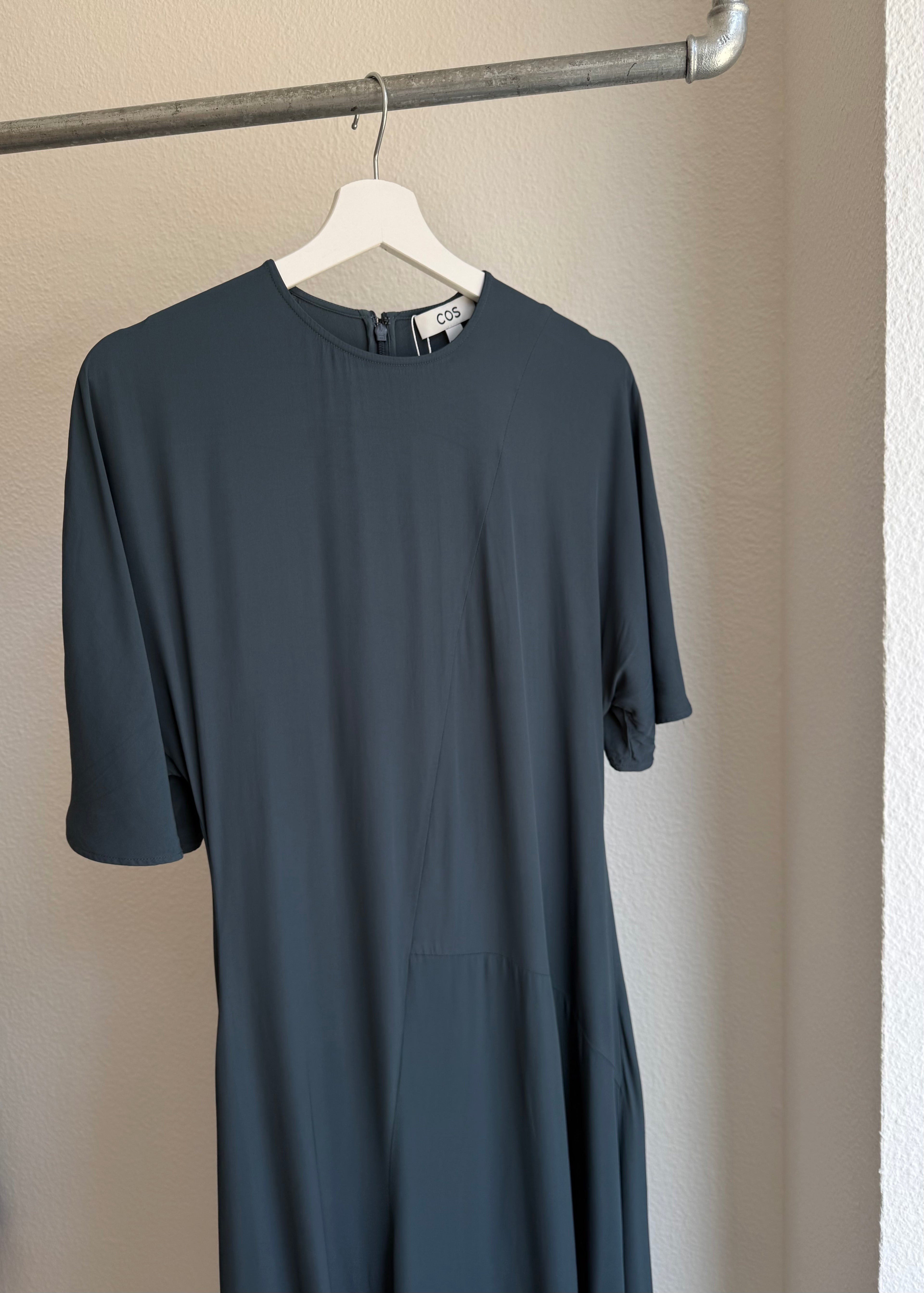 COS Kleid