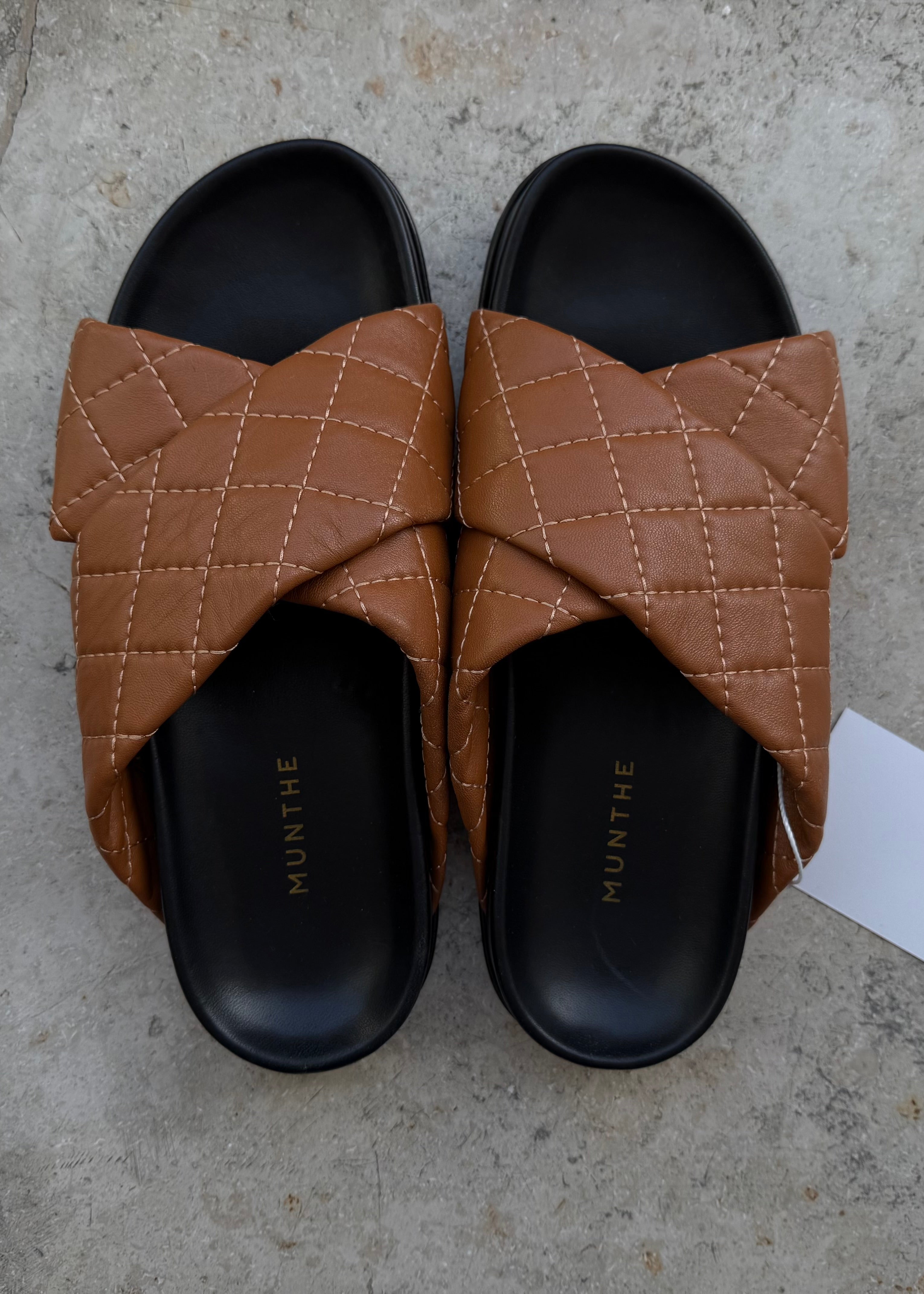 MUNTHE Slipper