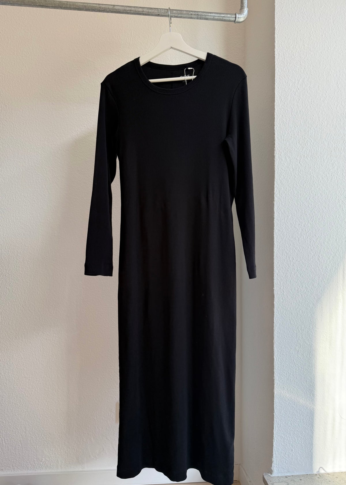 COS Maxi Kleid