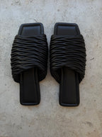 COS Slipper