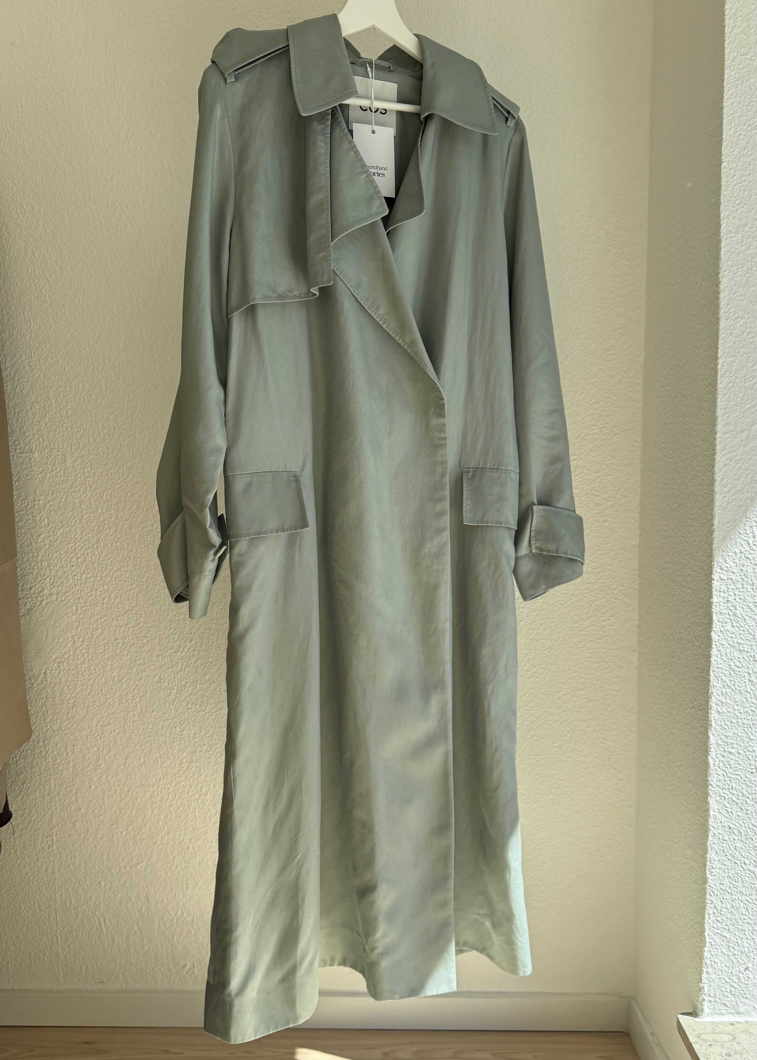 COS Trenchcoat